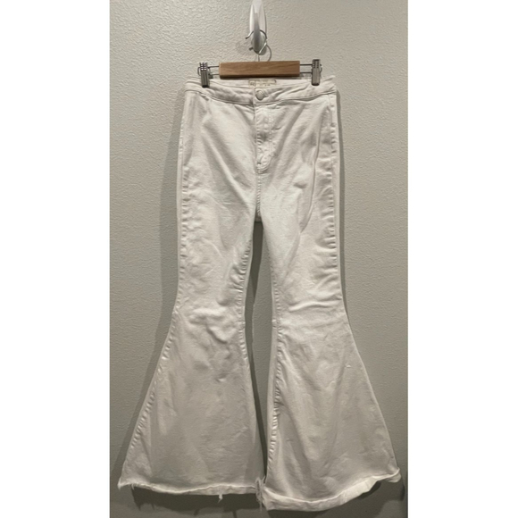 FREE PEOPLE High Rise White Flare Jeans - Picture 4 of 7